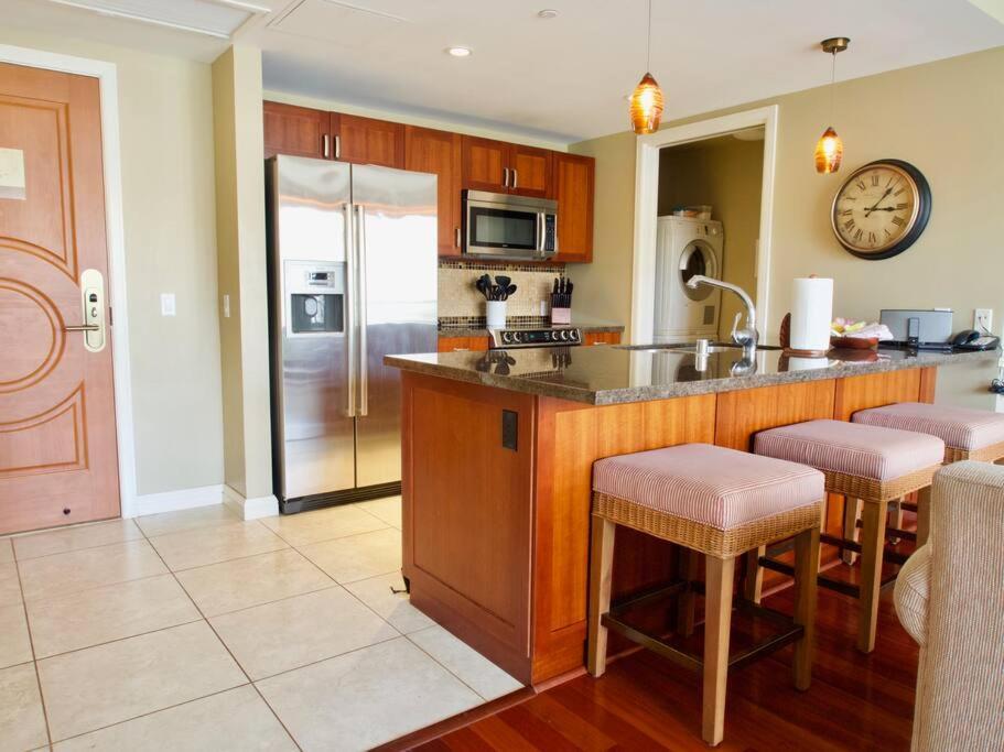 Ocean View One Bedroom At Honua Kai!! Lahaina Exteriör bild